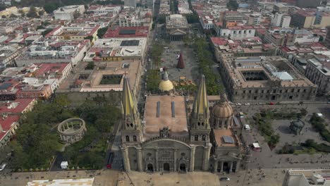 Guadalajara-Metropolis-With-The-Famous-Blessed-Sacrament-Temple-In-Jalisco-State,-Western-Mexico