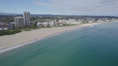 Beachfront-Suburbs-Of-Palm-Beach-In-Gold-Coast,-Queensland,-Australia---aerial-drone-shot
