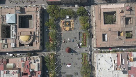 Topdown-ansicht-Des-Expiatorio-parks-Mit-Der-Gesegneten-Kathedrale-In-Guadalajara,-Jalisco,-Mexiko