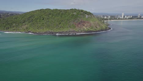 Aerial-View-Over-Burleigh-Heads-In-Gold-Coast,-QLD,-Australia---drone-shot