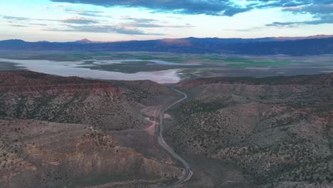 Roads-Of-Parowan-Gap-In-Utah-At-Sunset---aerial-panoramic