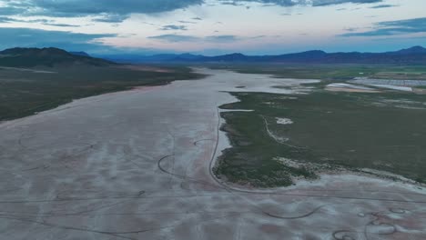Aerial-Panoramic-View-Of-Little-Salt-Lake-In-East‑central-Iron-County,-Utah,-United-States