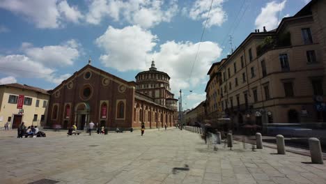 Milan-Santa-Maria-delle-Grazie-building-motion-time-lapse-with-fluffy-clouds