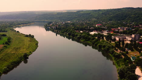 Drone-shot-of-Dniester-river-and-Horizon