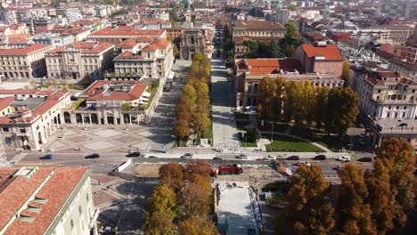 City-of-Bergamo-skyline-and-busy-street,-aerial-drone-view