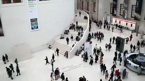 El-Centro-De-Descubrimiento-Digital-Dentro-Del-Museo-Británico,-Londres,-Reino-Unido
