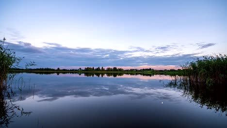 Peaceful-Evening-Over-Lake-Timelpase