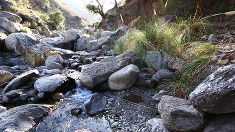 Steiniger-Bergfluss-In-Merlo,-San-Luis,-Argentinien