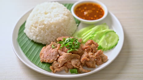 grilled-pork-garlic-with-rice-with-spicy-sauce-in-Asian-style