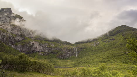 Timelapse-De-La-Naturaleza-Noruega-Zoom-Out