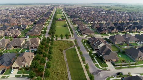 Aerial-video-flying-over-a-green-belt-in-Northlake-Texas