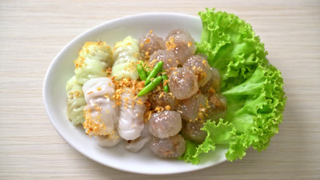 Steamed-Rice-Skin-Dumplings-and-Steamed-Tapioca-Dumplings-with-Pork