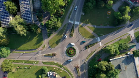 Top-view-of-a-roundabout-in-the-middle-of-a-village