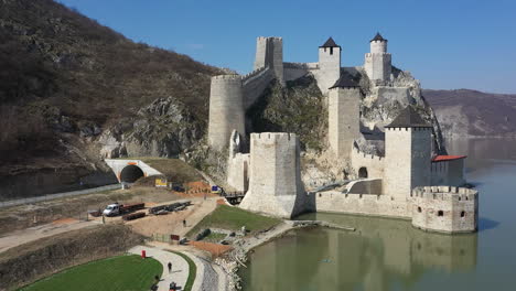 Reconstructed-fortress-by-the-Danube-river