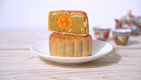 Chinese-moon-cake-durian-and-egg-yolk-flavour-for-Mid-Autumn-Festival
