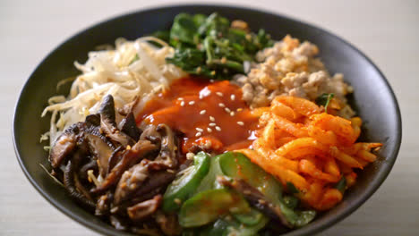 Bibimbap,-Korean-spicy-salad-with-rice-bowl---traditionally-Korean-food-style