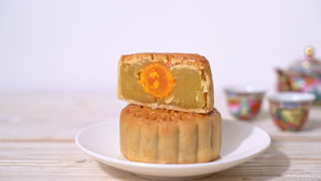 Chinese-moon-cake-durian-and-egg-yolk-flavour-for-Mid-Autumn-Festival