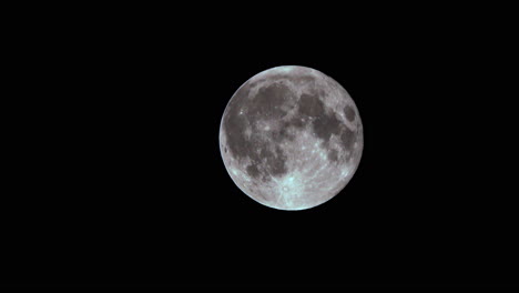 The-full-moon-with-craters-and-lunar-maria-clearly-seen