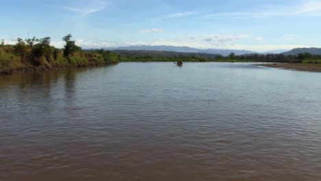Wide-shot-of-the-Tarcoles-river-in-Costa-Rica