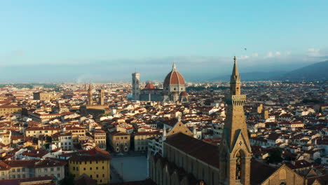 Churches-and-Cathedral-of-Florence,-Aerial-Establishing-shot