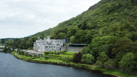 Aerial-push-in-shot-towards-Kylemore-Abbey-County-Galway-Ireland