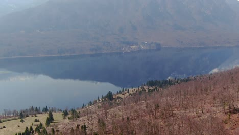 Lago-Bohinj-En-Eslovenia-Parque-Nacional-Triglav,-Alpes-Julianos
