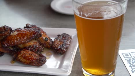 craft-beer-and-chicken-wings-with-qr-code-menu
