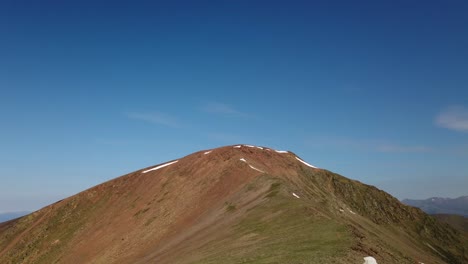 Ascending-To-Monturull-Mountain,-En-La-Cerdaña-4k