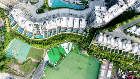 Luftaufnahme-Von-Hong-Kong-Wu-Kai-Sha-Gebiet-Mit-Modernem-Wohngebäudekomplex