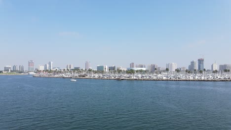 Centro-De-La-Ciudad-De-Long-Beach-California-Frente-Al-Mar