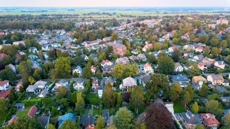 Aerial-of-beautiful-town-at-dusk
