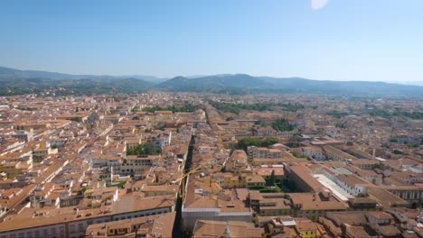 4k-pan-View-from-top-of-Cathedral-Santa-Maria-del-Fiore-Duomo