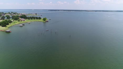 Aerial-flight-over-Richland-Chambers-Lake
