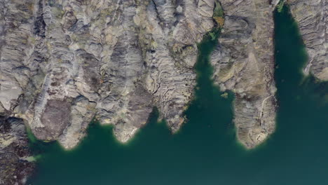 Minería-De-Carbón-Y-Lago-En-Hungría
