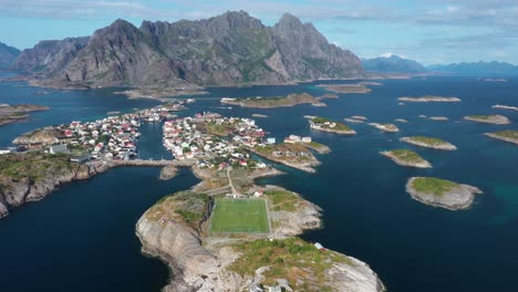 Henningsvaer-Fishing-Village-and-Municipality-on-Lofoten-Islands,-Norway
