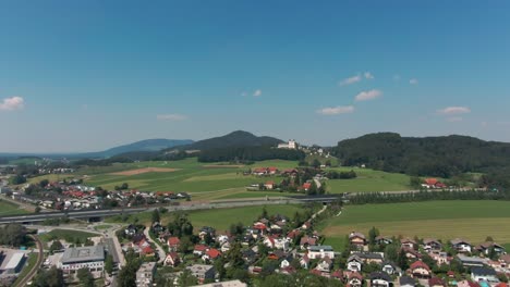 Salzburg-Luftaufnahme-Der-Berge-Im-Sommer