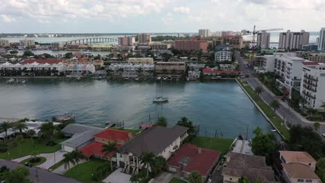 Marina-in-Clearwater-Florida-on-a-cloudy-day