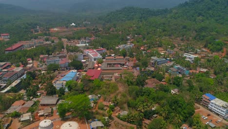 Shri-Mookambika-Templo-Drone-Video-Sur-De-La-India