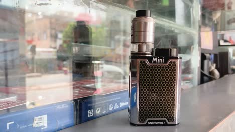 vapes-display-on-counter-top-reflection