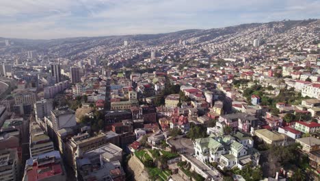 Aerial-Cityscape-View-With-Baburizza-Palace-In-Valparaiso,-Chile