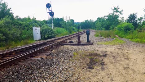 Maine-railroad-tracks-with-warnimg-signals