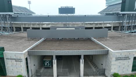 El-Estadio-Espartano-Es-El-Hogar-Del-Equipo-De-Fútbol-De-La-Universidad-Estatal-De-Michigan