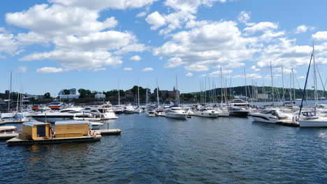 Slow-Pan-of-Yachts-and-Sailboats-in-the-Oslo-Marina-on-a-Sunny-Day