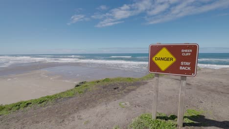Coast-danger-stay-back-sign