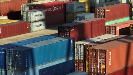 Transtainer-yard-with-stacks-of-Shipping-Containers