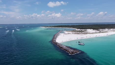 Green-crystal-clear-waters,-Blue-skies,-and-white-sands,-at-Shell-island-on-Florida’s-Emerald-Coast