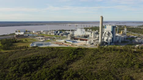 Pulp-mill-on-river-bank-in-Uruguay-South-America