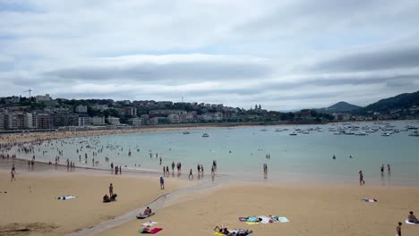 Playa-De-La-Concha-En-San-Sebastián