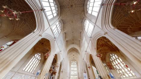 Bath,-UK---The-interior-architecture-of-Bath-Abbey-is-a-sight-to-behold