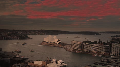 Sonnenuntergang-Sydney-Opera-House-Dramatischer-Rosa-Dunkler-Himmel
